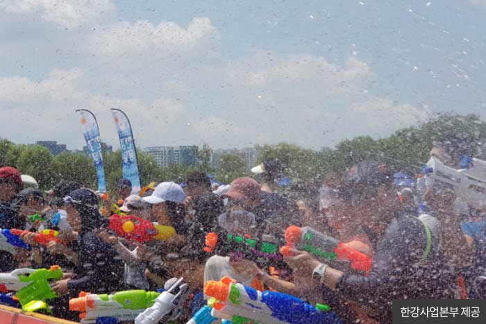2025년 여름 전국 축제_떠나고1.jpg